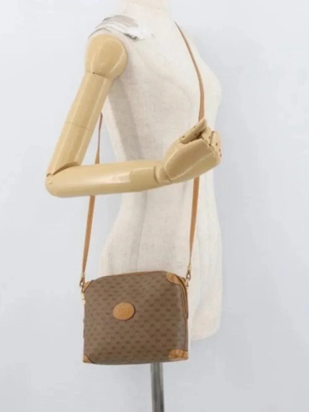 GUCCI Micro GG Supreme Shoulder Bag PVC Beige Gold 007 104 4916 Auth SW2142